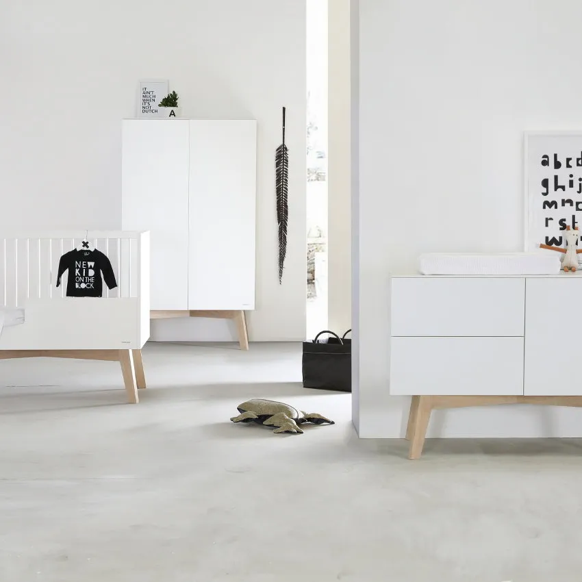 Kidsmill Sixties Babyzimmer Weiß Matt/Natur