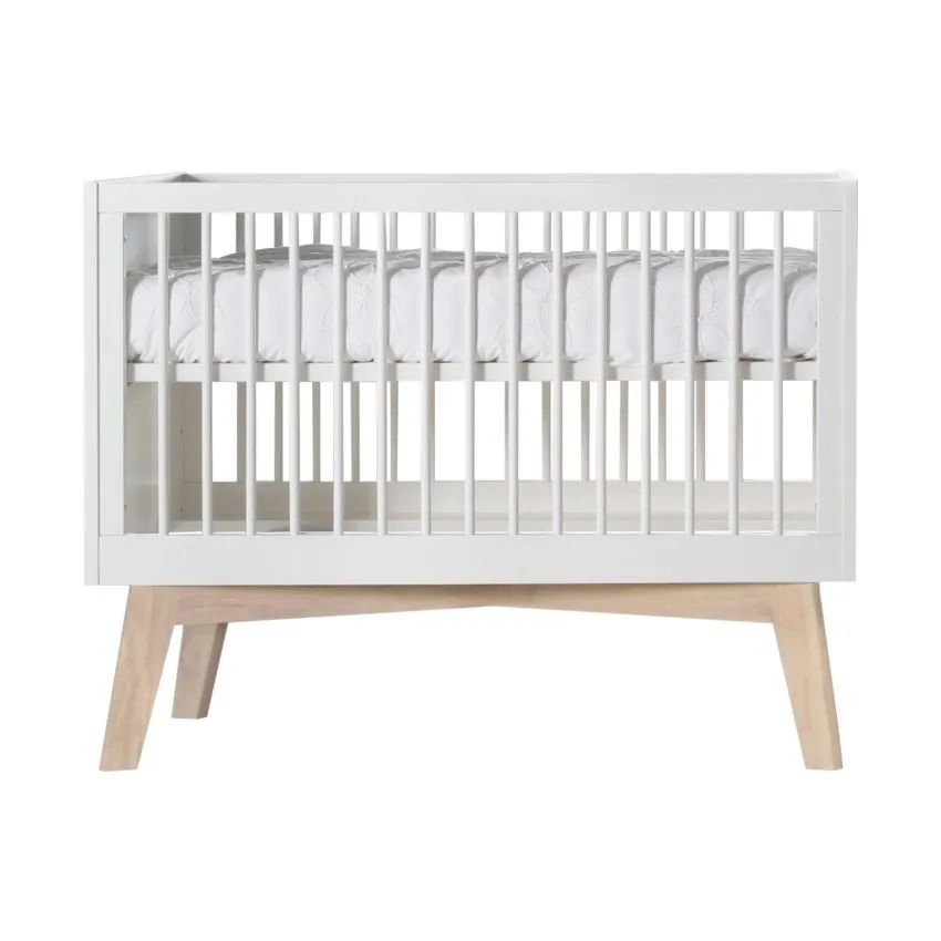 Kidsmill Sixties Babybett Mattweiß / Natur 70 x 140 cm